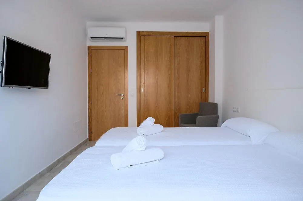 S'Alamera Suites Hotel & Apartments سانتا أيُلاريا ذيس ريو