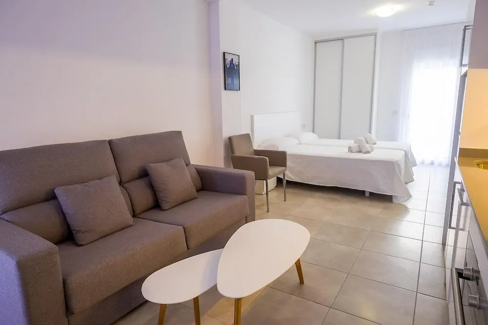 S'Alamera Suites Hotel & Apartments سانتا أيُلاريا ذيس ريو إسبانيا
