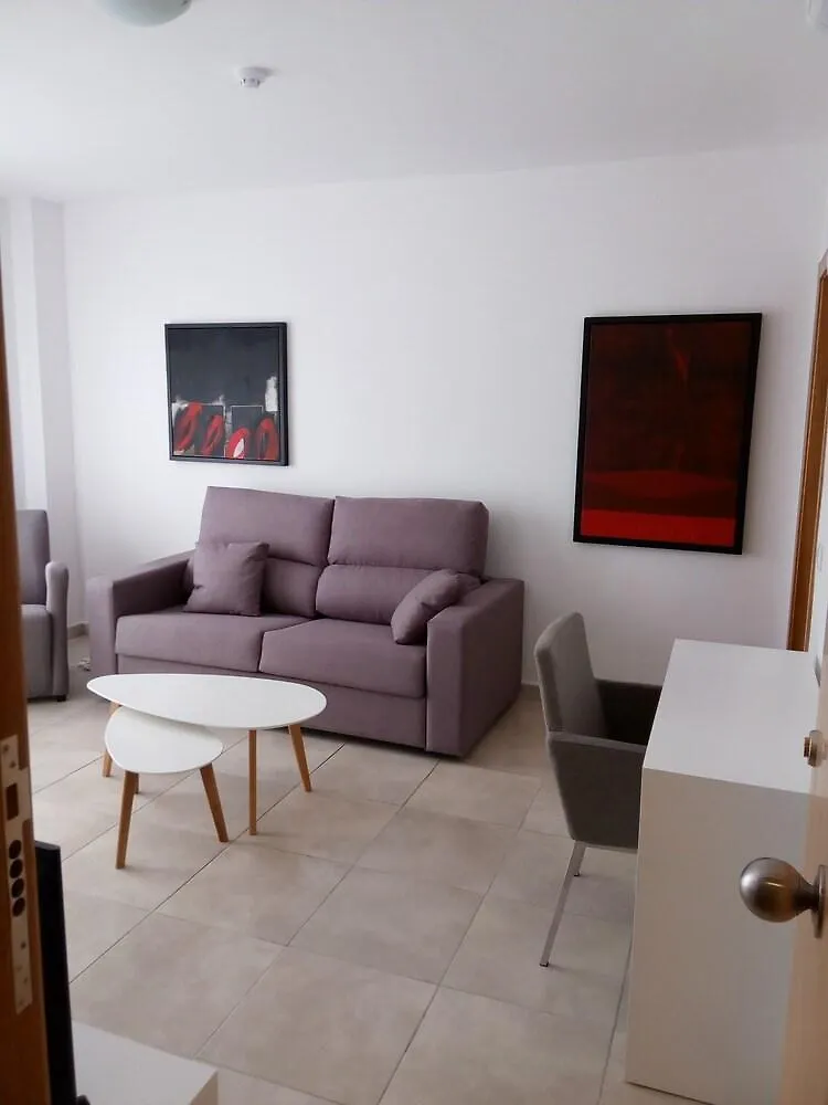 S'Alamera Suites Hotel & Apartments 산타 에우랄리아 데 리오 2*,